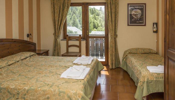 Hotel La Fontaine Oulx Eksteriør bilde
